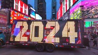 NYC Times Square New Years Eve 2024 Preparation 4K HDR - 2024 Numerals at Times Square Manhattan NYC