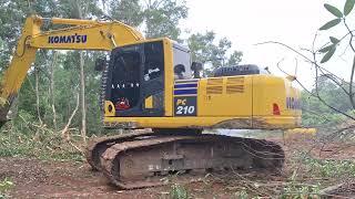 รีวิว สามรถขุดขณะฝนตก komatsu pc210-10mo pc200-8mo pc130-10mo งานโยนดิน แก้วสง่าจัดให้ excavator