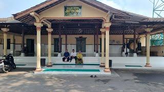 MASJID AGUNG JATISOBO SAKSI SEJARAH PERKEMBANGAN ISLAM DI DAERAH MOJOLABAN & POLOKARTO