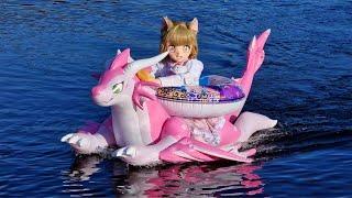 Reimajo Kigu riding her Cerisey Inflatable Dragon