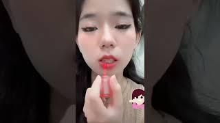 Chị em muốn sở hữu một bờ môi căng mọng mềm mịn thì đừng bỏ qua video này của Shop Gia Đình Nhà Su