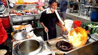 Cooking in 60 Seconds Amazing Street Wok Master Skill  Noodles and Rice  Malaysian street food