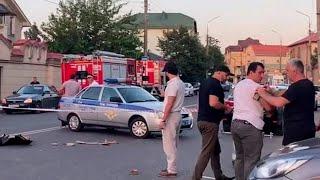 Траур в Дагестане в результате теракта погибли полицейские и гражданские лица