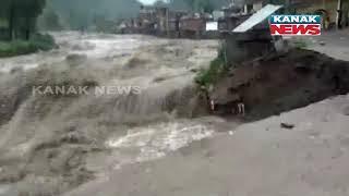 Heavy Rainfall In Balichowki Area Of Mandi Causes Flood Roads Damaged