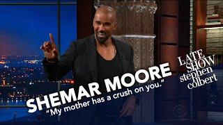 Shemar Moore And Stephen Compare Abs