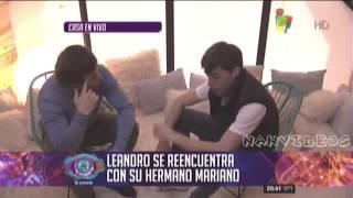 El tucu se reencuentra con su hermano