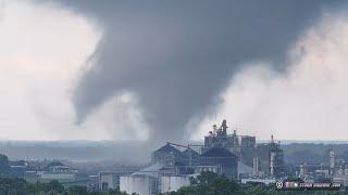 WILD EF3 TORNADO intercepted by drone