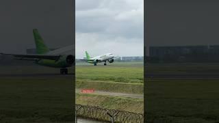 Pesawat Citilink Indonesia Mendarat di Jakarta Bandara Soekarno-Hatta