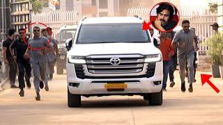 Pawan Kalyan High Security Convoy Visuals  Must Watch  Powerful Entry  Newsraja