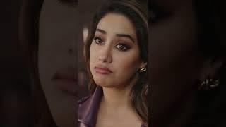 The only answer to the question “How so sexy”  RENÉE Cosmetics  Janhvi Kapoor