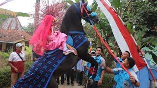 Karnaval Kuda Desa Dlangu  Arak Arakan Kuda 27 Juli 2018
