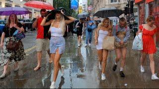 Heavy Rain and Thunderstorm hits Central  London Rain Walk - Rain ASMR 4k