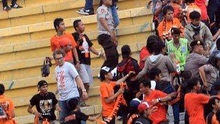 Tawuran Suporter Persija Vs PBR Bandung 17 Februari 2014