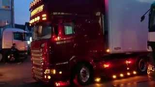 Sarantos Scania -V8 Sound mit offener Klappe