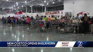 Costco celebrates grand opening of new Omaha location