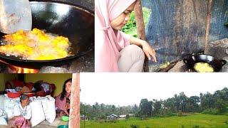 Bikin ketagihan  Makan Pragedel Jagung di desa yang indah dan nyaman tinggal di sana