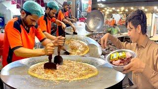 PAKISTANI STREET FOOD - BUTTER GOAT BRAIN & OFFAL STEW KATAKAT  GOAT RIBS KIDNEY & BRAIN MASALA