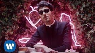 Chromeo - Jealous I Aint With It Official Video