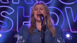 Kelly Clarkson Sings Rescue By Lauren Daigle Live Concert Performance March 24 2022 HD 1080p