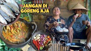 NENG PASAR TUKU IWAK  HARI INI MASAK IKAN BUMBU KUNING  BELI JAJANAN PASAR