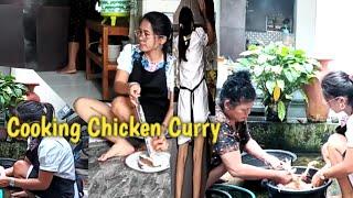 cooking chicken curry