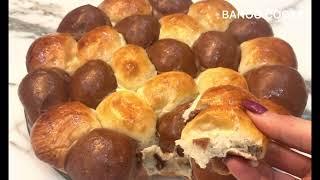 Bubble bread with 2 different flavors نان مغزدار دو رنگ و دو طعم