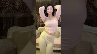 #快手 #巨乳 #高级福利 #舞蹈 #女主播  #王思佳