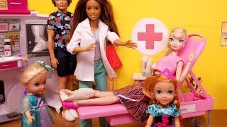 Leg cast is off  Elsa and Anna toddlers - Barbie is the doctor