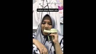 Tutorial makan pisang