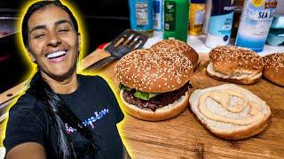 Fui ao Mercado Gigante - Chefão Fez Hamburguer