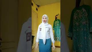 TIKTOK JILBAB SMA SUPER CANTIK PAKAI ROK KETAT GOYANG HOT  #shorts #ytshorts