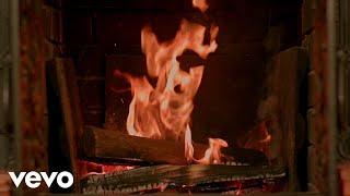 Anne Murray - Do You Hear What I Hear? Christmas Yule Log Fireplace Visual