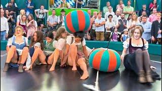 Enchanting Moments - Beautiful Girls Conquer the Teufelsrad at Oktoberfest