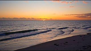 Full Un-Looped Sunset on the Beach with Relaxing Ocean Waves ASMR 1.5H in 4K