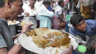 People Are Very Hungry  Everyone Is Eating at Midday Kolkata  Street Food Loves You