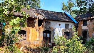 After graduating the three brothers renovate the old house left by their grandmother MAKEOVER