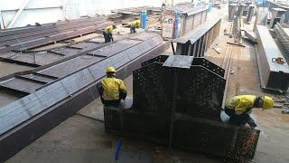 The whole process to build and install steel bridges using the most modern machines and technology