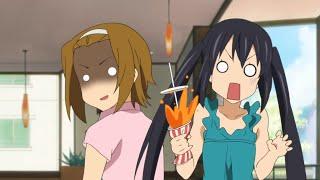 Azunyan get caught by Ritsu 【K-ON】