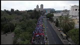 חי פה - חדשות חיפה ההפגנות נגד ההפיכה המשטרית - חיפה צילום רחפן מחאת העם