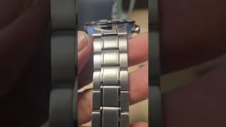 Exploring the Iconic Design of Seiko Automatic Watches #seiko #automatic #shortsvideo #dailywatches