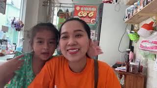 Hồng Phượng cùng mẹ Hồng Nhung & bé Ruby Hồng Ngân livestream trực tiếp hát ca giao lưu khán giả