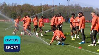 Victor Lindelof & Scott McTominay wet Manchester United teammates with training ground sprinklers