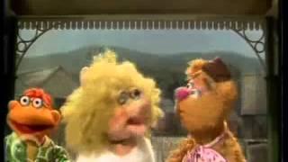 Muppets - The Rhyming Song