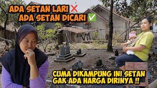 AMAZING  SETIAP ADA PENAMPAKAN PASTI DIKEJAR OLEH WARGA DIKAMPUNG INI KAMPUNG KUBURAN