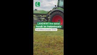 Weltpremiere der neuen Fendt Mittenschwader Former im Feldeinsatz   #shorts