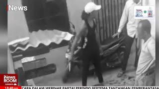 Pembunuhan di Depan Umum Warga Merekam Pembunuhan Seorang Pria di Palembang #iNewsRoom 2501