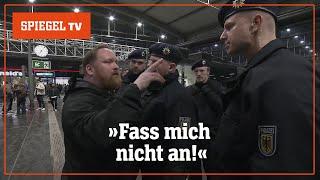 Waffenkontrollen an Berliner Bahnhöfen  SPIEGEL TV