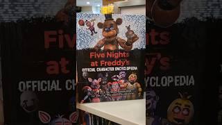 FNAF books?My nephews favourite #fnaf #fnafanimation #animation #books #fivenightsatfreddys #novel