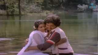 Poothendral Kaatre Vaa Ilayraja hit 1982 Manjal Nila