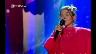 Emily Dietrich & Lucky Kids - Heal The World Die schönsten Weihnachtshits mit Carmen Nebel 2021